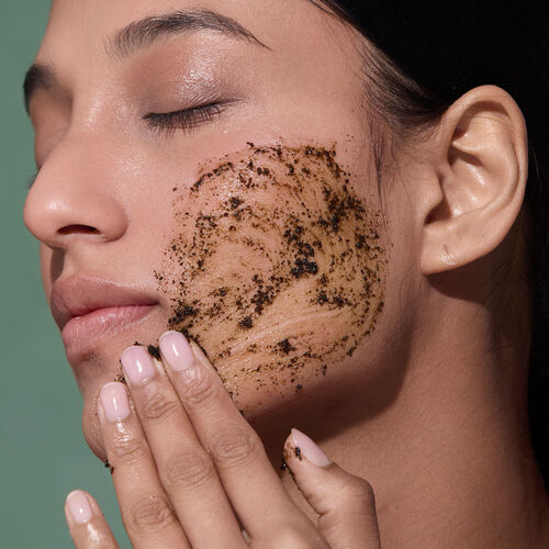 Green Tea Brightening Scrub image number null