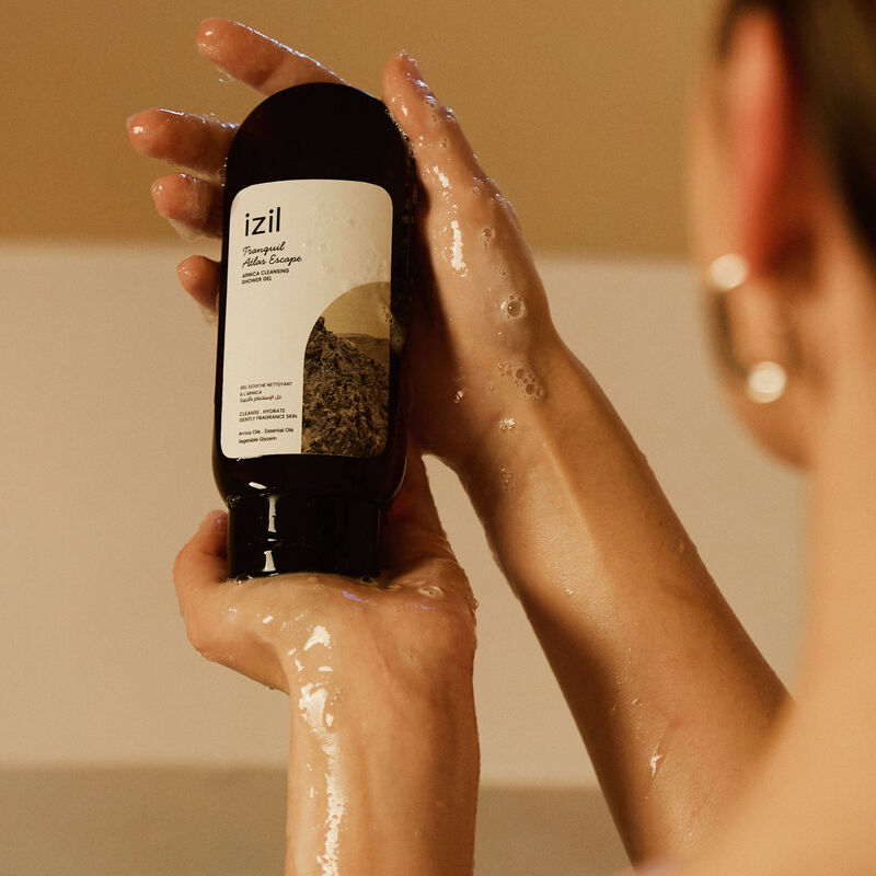 Tranquil Atlas Escape  Arnica Cleansing Shower Gel image number null